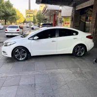 سراتو ۲۰۱۴ موتور ۲۰۰۰ خلیج بدون رنگ