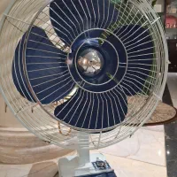 یک عدد پنکه قدیمی توشیبا