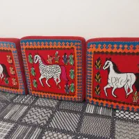 ۳ عدد پشتی دستباف نو به فروش میرسد