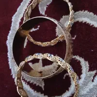 النگوهای زیبا با اصل مو نمیزنن