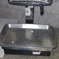 ترازو 30 کیلویی سالم در حد نو