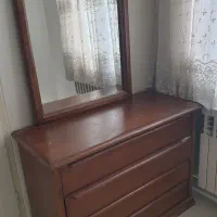 اینه با میز آرایش بصورت دراور چهار کشویی|مبلمان خانگی و میز عسلی|تهران, پونک|دیوار