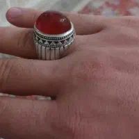 انگشتر نقره با نگین های زیبا