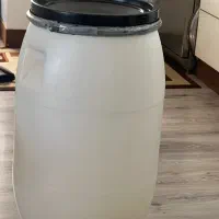 بشکه بزرگ درب قفل دار