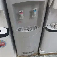 ابسرکن های افترون.مدیا‌.یونیوا.نیکایی