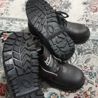 کفش کار ایمنی