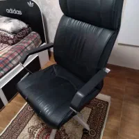 صندلی اداری  میز تحریر  میز کامپیوتر