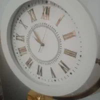 ساعت ایستاده سالم