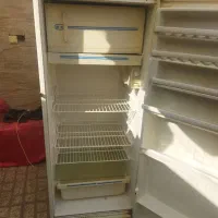 یک یخچال سالم وبدون پوستگی به شرط