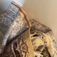 فروشی فوری فرش ماشینی ۱۲متری و دو عدد پشتی ترکی|فرش|صدرا-فارس, فاز ۱|دیوار