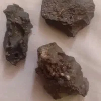 شهاب سنگ  3عدد  بودن 50 گرم