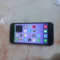 اپل iPhone 8 Plus با حافظهٔ ۶۴ گیگابایت
