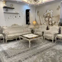 مبل سلطنتی ۹ نفره همراه دو عسلی و میز جلو مبلی
