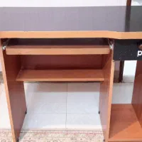 میز کامپیوتر و تحریر، صندوق قدیمی.