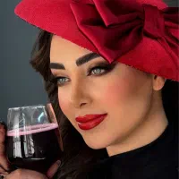 خدمات میکاپ|خدمات آرایشگری و زیبایی|کرج, گوهردشت|دیوار