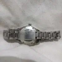 ساعت بسیارزیبا وقدیمی اصل|ساعت|هرسین, |دیوار