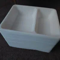 ظروف یکبار مصرف|ظروف نگهدارنده، پلاستیکی، یکبارمصرف|مهاجران, |دیوار