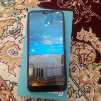 یک عدد موبایل p10