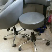 صندلی استاد کار فقط دو میلیون