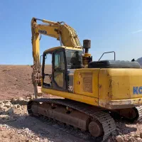 بیل کوماتسو ۲۲۰|خودرو سنگین|تبریز, |دیوار