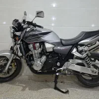 cb1300