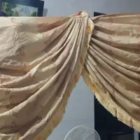 تعدادی والان و پرده|پرده، رانر، رومیزی|رشت, حومه رشت|دیوار