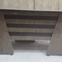 کمد  ومیز تحریر بزرگ