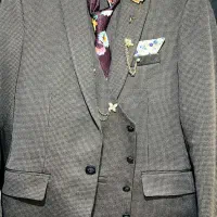 کت و شلوار نو