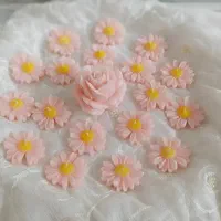 گیفت شمع در رنگ وطرح  مختلف ،قیمت در توضیحات