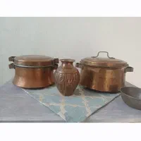 دو عدد قابلمه دیگچه مسی قدیمی گلدان  سینی