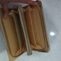 تعدادی کیف مجلسی|کیف، کفش، کمربند|الیگودرز, |دیوار