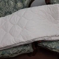 پشتی ولحاف کاملا سالم بدون عیب وایراد|پشتی|ارومیه, |دیوار