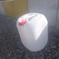 دبه  ۲۰ لیتری موجود است