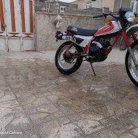 ایکس ال ژاپن|موتورسیکلت|گچی, |دیوار