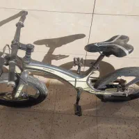 چرخ|دوچرخه، اسکیت، اسکوتر|جرقویه, |دیوار