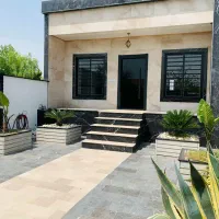 ویلا باغچه ۱۵۰ متر شهرکی سندتکبرگ