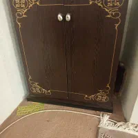 جاکفشی|جاکفشی، کمد، دراور|قم, وادی السلام|دیوار