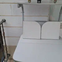 میز کامپیوتر با صندلی چرخشی