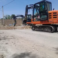 بابکت مینی بیل کامیون خاکبرداری
