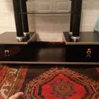 میز تلویزیون شیشه ای