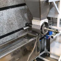 دستگاه فلافل زن 2000 هزارعددی  نو و بسیار تمیز|کافی‌شاپ و رستوران|بهارستان, |دیوار