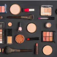 میکاپ کار هستم