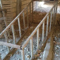 نردبان چهارپایه