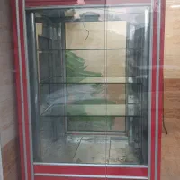 یخچال ویترینی در حد نو