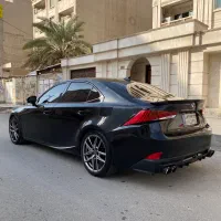 لکسوس ای اس is200 2017