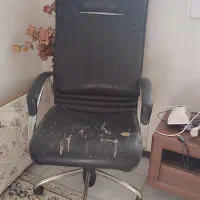 صندلی مدیریتی اداری