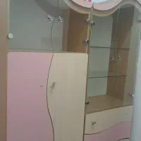 کمد لباس ویترین عروسک کودک