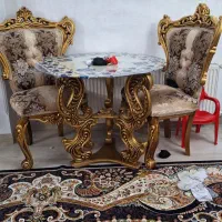 میز ناهارخوری سلطنتی