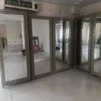 آینه کمد دار