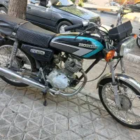 هندا بهرو ۱۲۵ کاربراتوری پلاک ملی|موتورسیکلت|اصفهان, لاله|دیوار